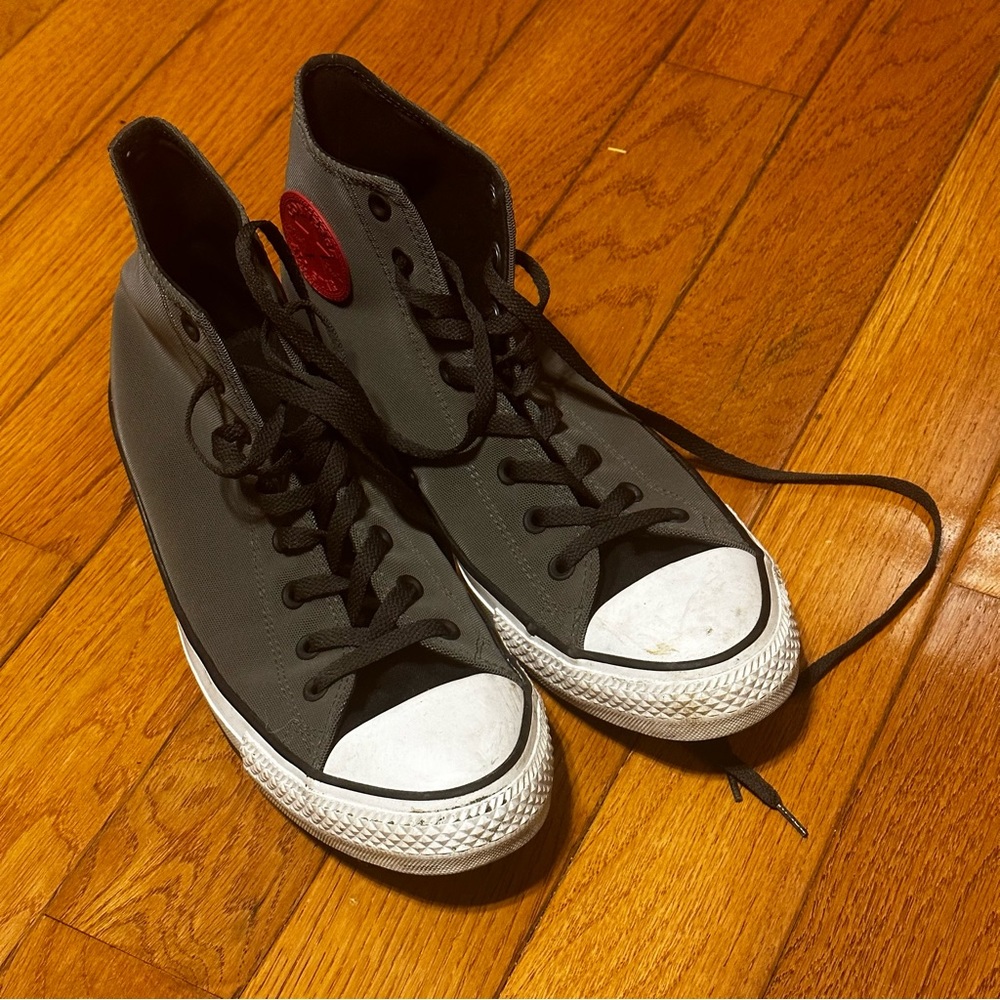 Converse Hi Top Green Sneakers Size 12